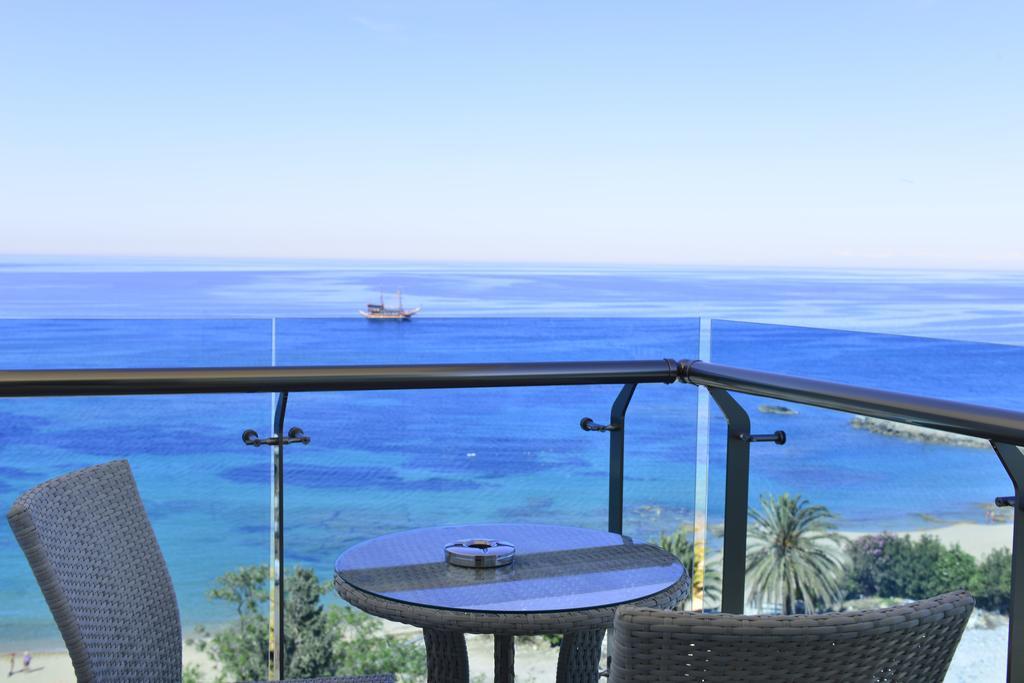Azura Deluxe Resort & Spa Avsallar Extérieur photo