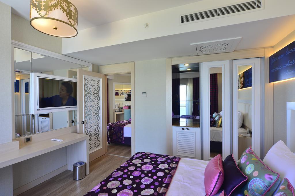 Azura Deluxe Resort & Spa Avsallar Extérieur photo